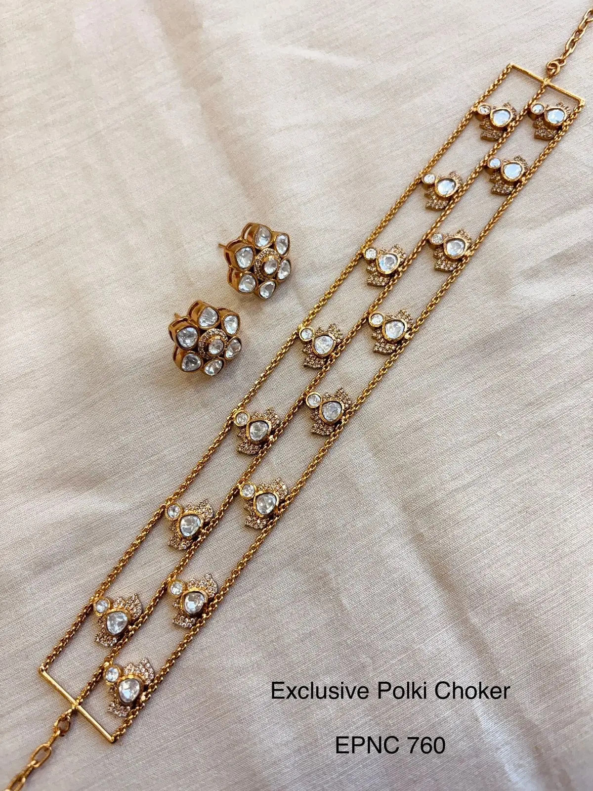 Lotus Polki Layer choker With Studs